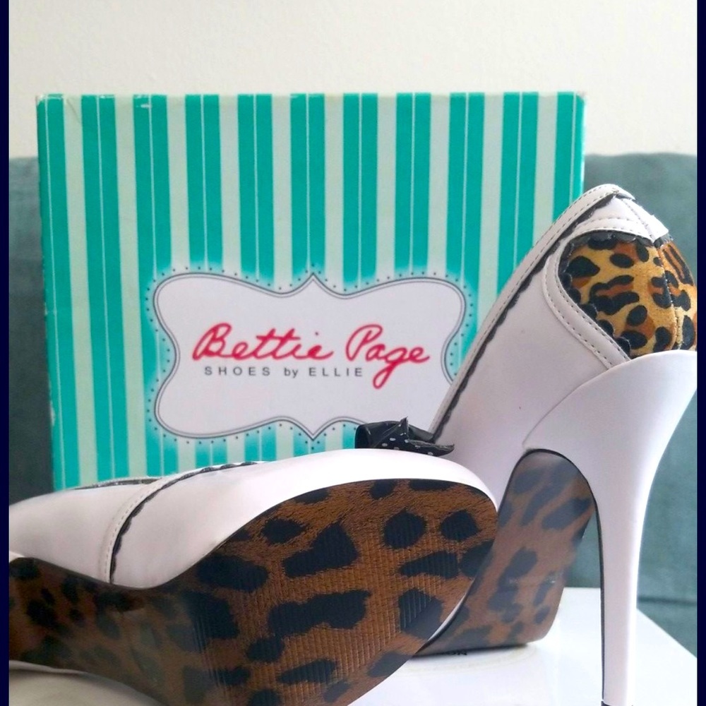 Brand new Bettie Page Heels - Picture 1 of 2